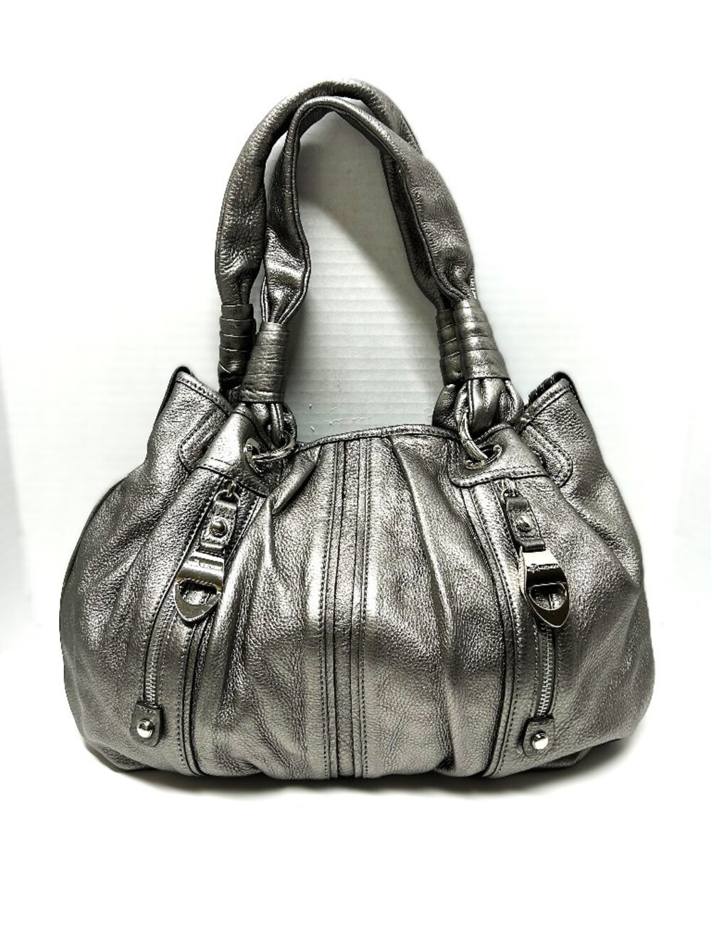 B.Makowsky silver pebble leather shoulder bag